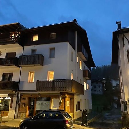 Appartamenti Zia Concetta Santo Stefano Di Cadore Exteriör bild